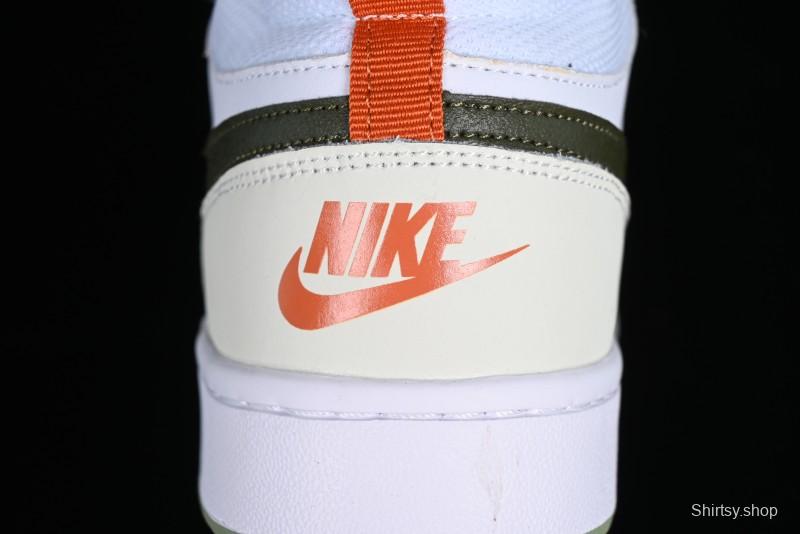 Nike Court Borough Mid Wear-Resistant Mid-Top Casual Sneakers
